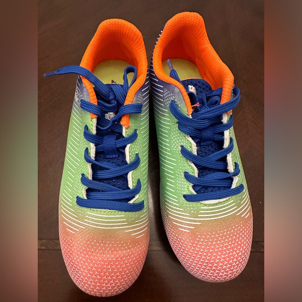 Brava Soccer Boys’ Exempt 2.0 Soccer Cleats (Size: 1.5C)